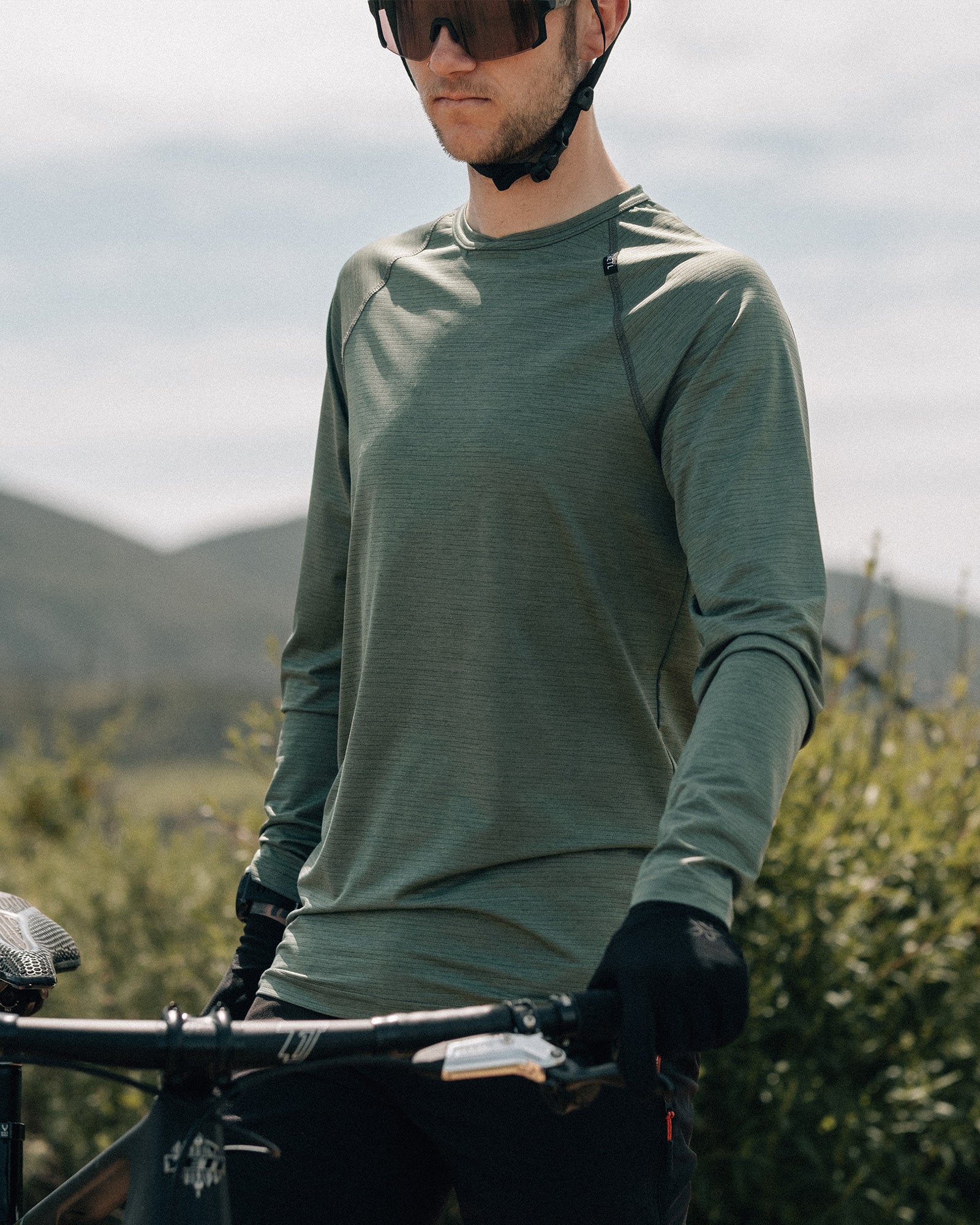 mountainbike jersey KETL Mtn. Wayward Long Sleeve Active Training Tee w/Zipper Pocket Black / XL