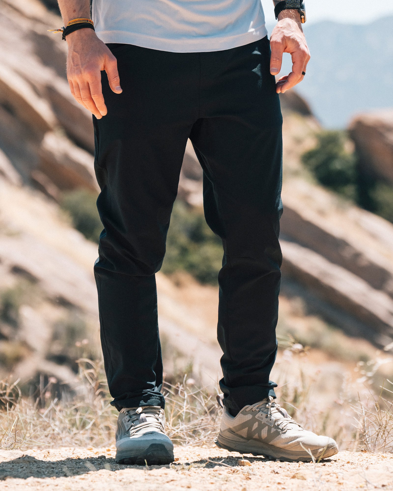 Vent Lightweight Active Pants (Slim Fit)
