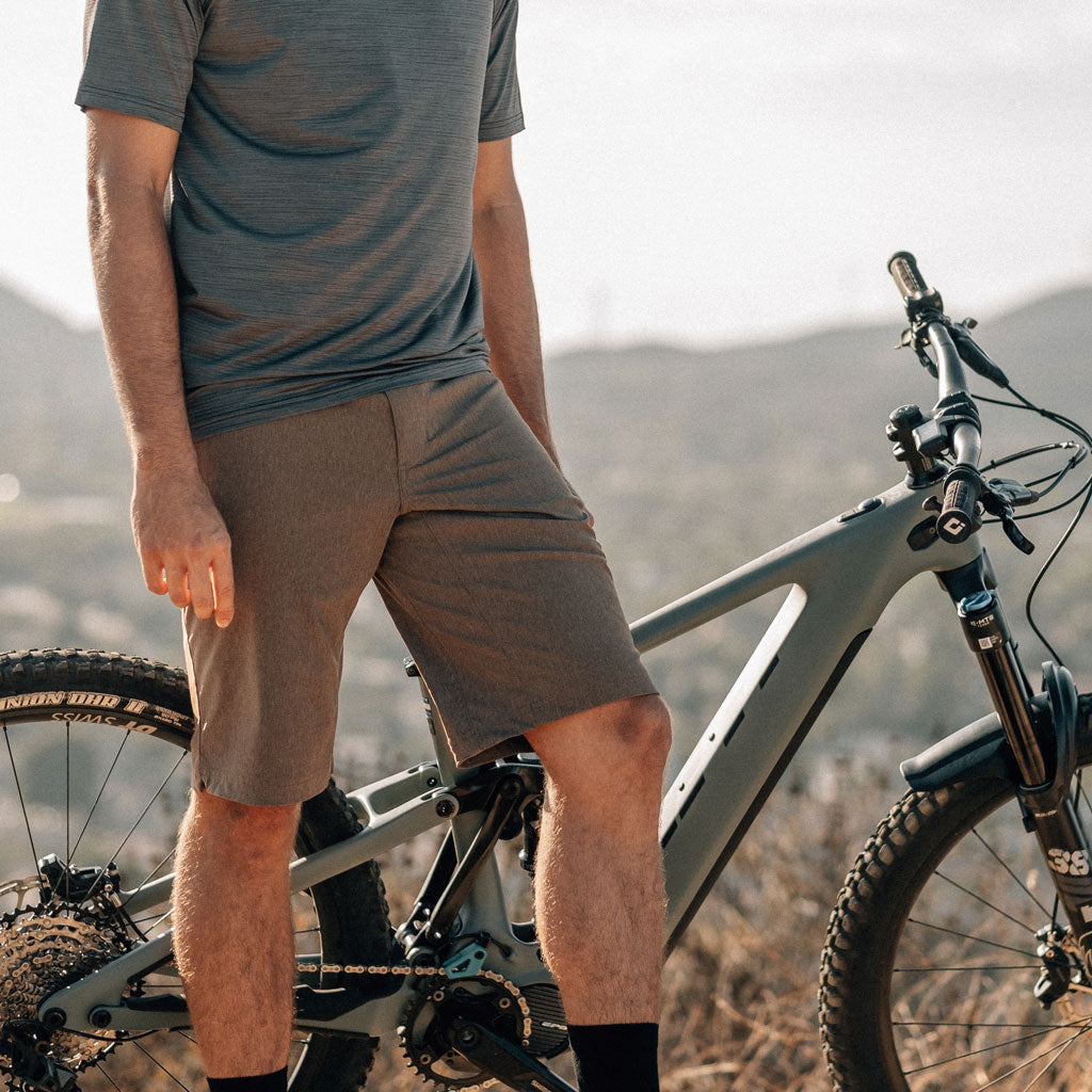 Mens mtb best sale shorts with liner