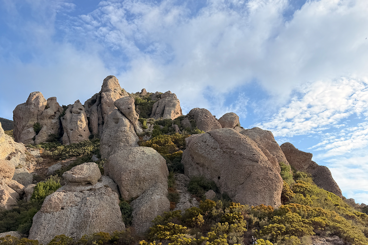 Escapade Highlight: A Diabolical 37 Mile Overnight Fastpacking Adventure