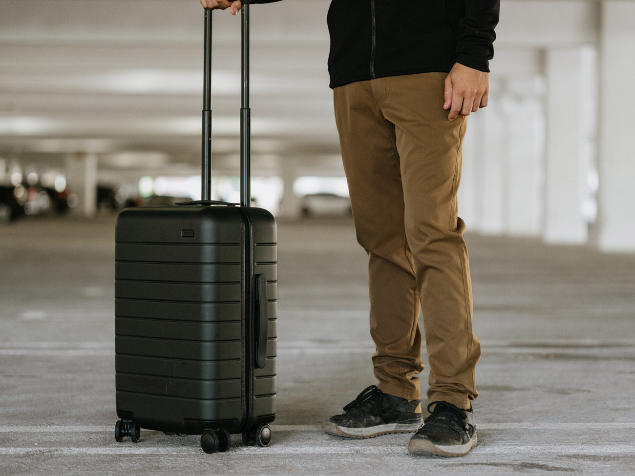 The popular travel pants that are forcing the fashion industry to make  comfort a priority - Yanko Design
